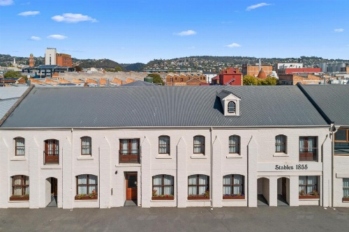 The Grand Hotel Launceston image 18