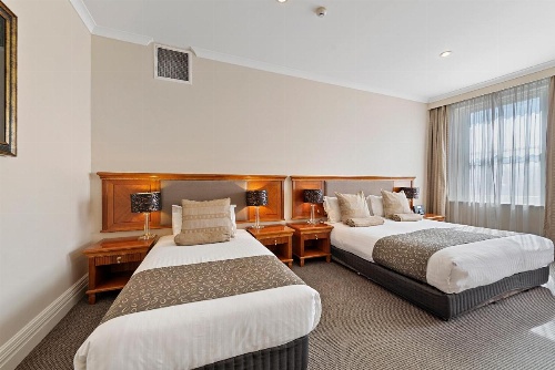 The Grand Hotel Launceston image 23