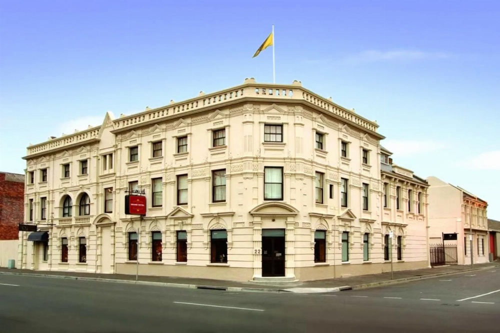 The Grand Hotel Launceston Main image